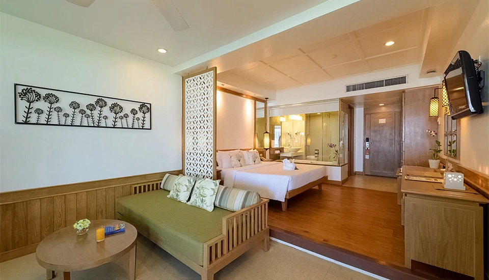 هتل کاتاتانی بیچ ریزورت پوکت